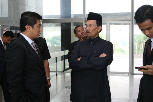 DSAI masuk Parlimen Malaysia by Anwar Ibrahim.