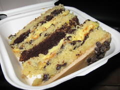 Momofuku Bakery & Milk Bar: Chocolate chip cake