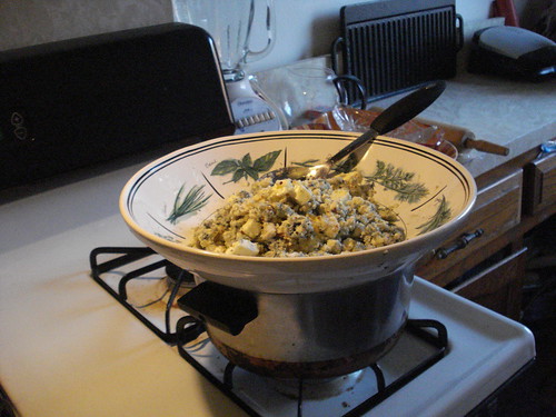 Warming blue cheese mixture for pasta