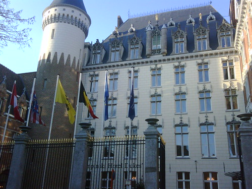 exterior of hotel kempinski dukes' palace, brugge