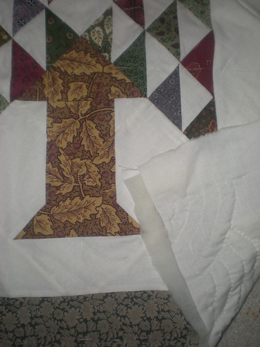 Start of the baptist fan quilting on Tree Quilt