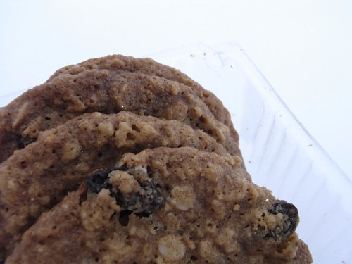 09-05 oatmeal raisin cookie