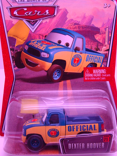 disney pixar cars characters pictures. Disney CARS Spinout Lightning