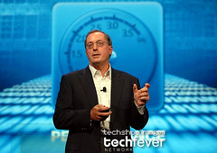 Opening day at OracleOpenWorld 2008,  Intel CEO Paul Otellini keynote