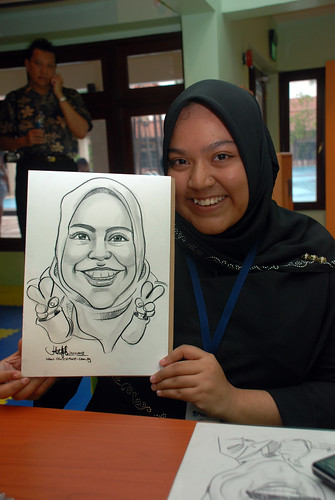 Caricature live sketching for Aloha Mini Carnival 2008 1