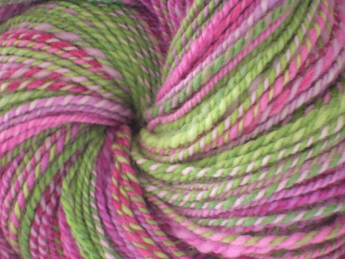 Phoe's yarn (by aswim in knits)