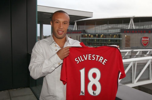 Silvestre Signs