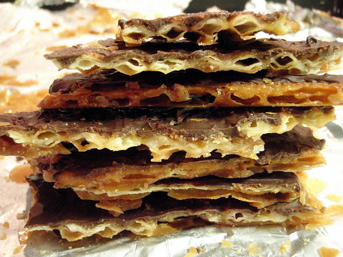 Chocolate Matzah Crack(ers)
