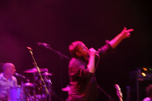 Elbow at Massive Attack s Meltdown 2008