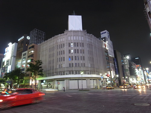 Ginza crossing 24mm