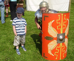 BTP with Roman soldier at Housesteads fort (flickr)