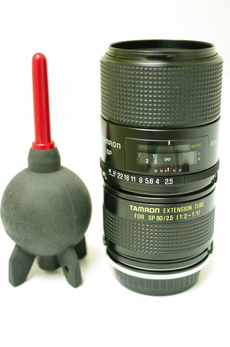 Hin's Photo Corner: Tamron SP 90mm f/2.5 1:2 Macro adaptall-2 (52BB)