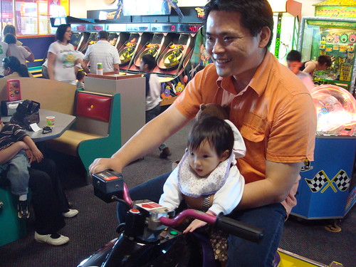 First time to Chuck E Cheese, and dad held me so tight while playing this game! its fuN!