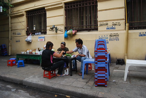 Restaurante callejero de Hanoi