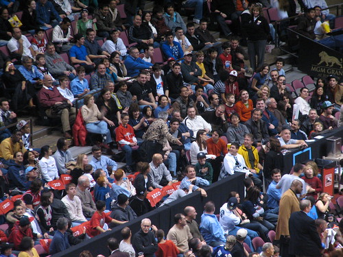 izod center seating. NJ Nets Crowd At Izod Center