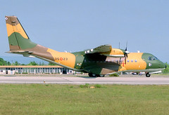Fuerza Aerea CASA CN-235 T19B-05 (35-23) GRO 21/06/1991