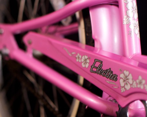 Girls Pink Hawaii Electra Bike