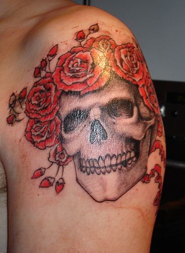 skull tattoo by The Family Dog