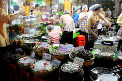 Night eateries outside Ben Thanh Market