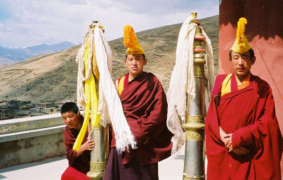 Litang monks