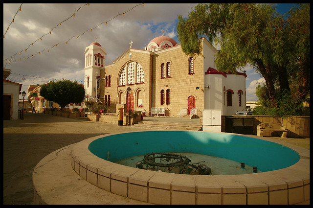 Πλατεία και Ναός Αποστόλου Λουκά, Αραδίππου / Temple of Apostle Luke (Apostolos Loucas), Aradippou, Cyprus