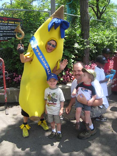 Daddy &amp; the boys with the crazy banana lady