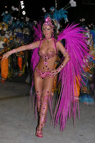 luma de oliveira carnaval 2011. Luma de Oliveira