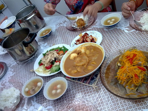 Delicious lunch at aunt's house (2nd day of Chinese New Year) 1