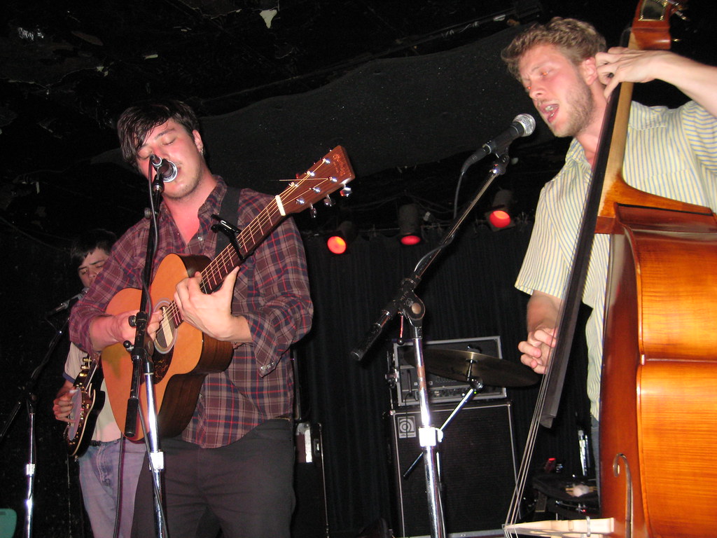 Mumford and Sons in Minneapolis 9/21/08 @ 400 Bar