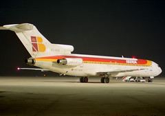 Iberia B727-256 EC-DCE GRO 23/03/1990