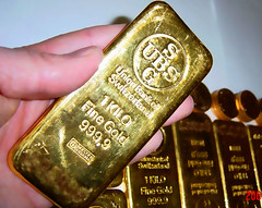 gold cast bar