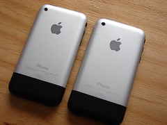 2 iPhones