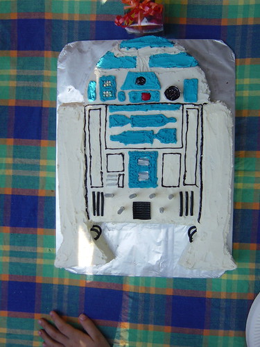 R2D2 cake