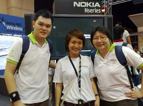 Nokia N82 Wireless Adventure II - Frankie, Andrea, Suanie