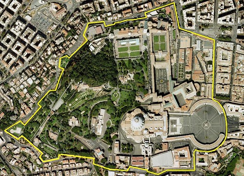 Vatican City - DigitalGlobe Image Mosaic from Google Earth (1-580000)