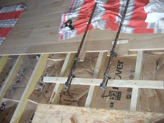 Clamping floorboards