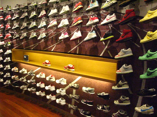 Nike Singapore Flagship Store - tongue in chic