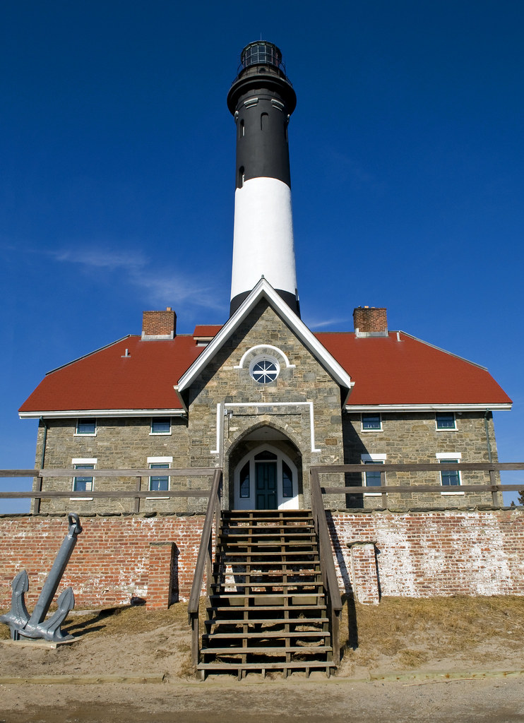 FI Lighthouse