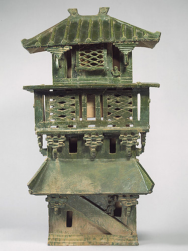 002-Torre de vigilancia central-dinastía Han Oriental (25aC-220 dC)-China - Copyrigth © 2000-2009 The Metropolitan Museum of Art