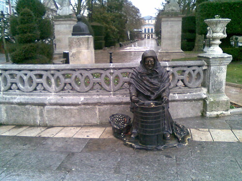 Monument to the Unknown Chestnut Saleswoman
