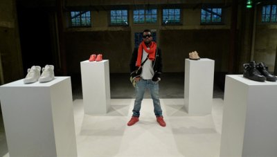 kanye-west-louis-vuitton-sneakers-02_400
