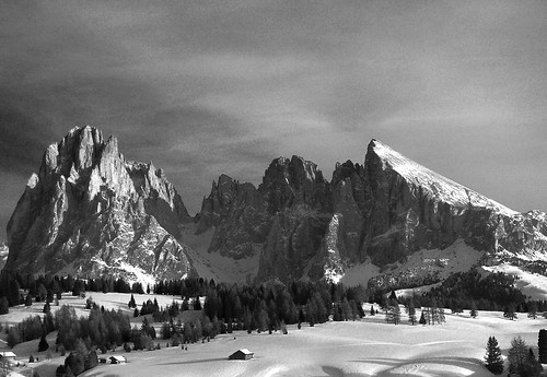 Mountains In Italy. rock mountains in Italy.