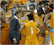 Pat Summitt Makes Tennessee a Cradle of Coaches(New York Times)