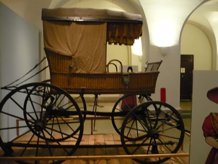 Carriage that Transported Lafayette in 1825