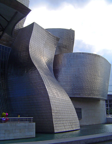 Guggenheim Museum, Bilbao, 1993-1997. Frank O. Gehry