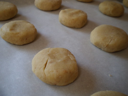 Sesame Cookies