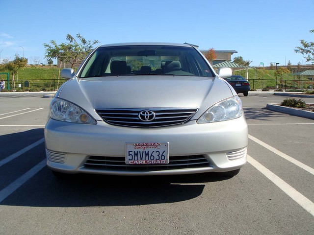 2005 le toyota camry