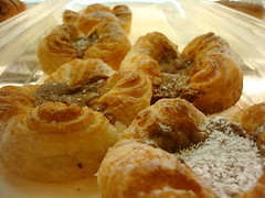 Dulce de Leche Buttercups from La Brea Bakery