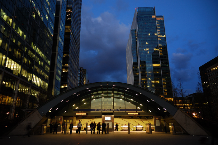 Canary Wharf Station :: Click for Previous