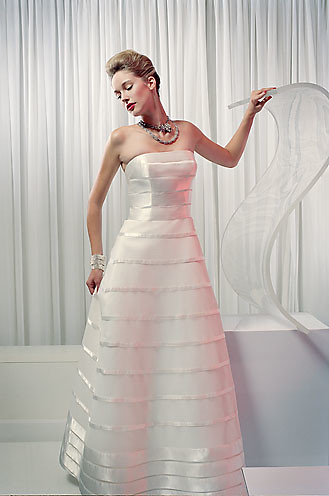 Strapless Alfred Sung Wedding Gowns